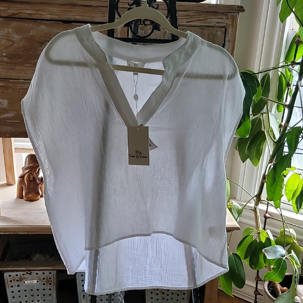Turks & Caicos White Linen Women's Top Size XL NWT